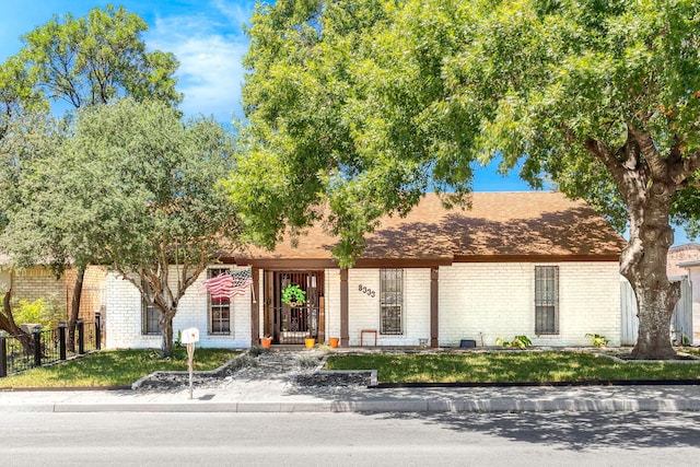 8333 Windway Dr, Windcrest, TX 78239 - photo 1