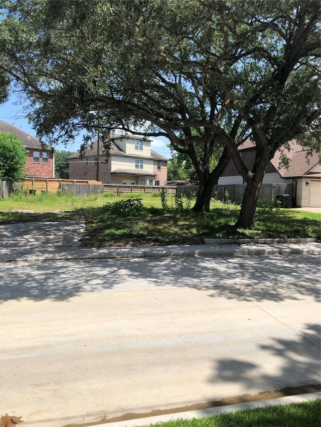 5506 Evergreen St, Houston, TX 77081 - photo 2