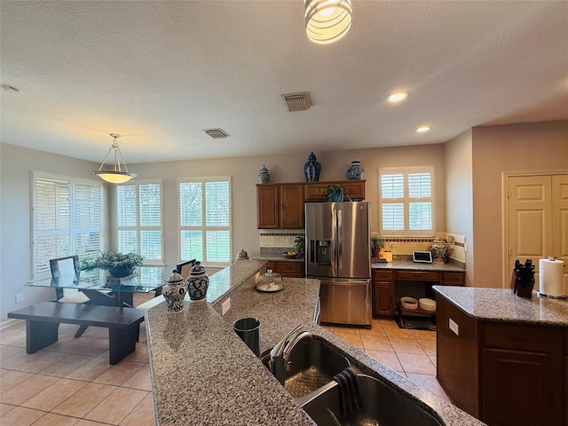 12218 Meadowglen Ct, Meadows Place, TX 77477 - photo 6