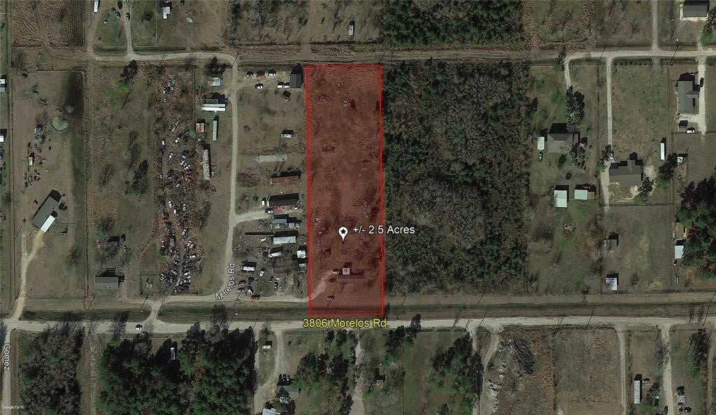 3806 Morelos Rd, Baytown, TX 77521 - photo 1