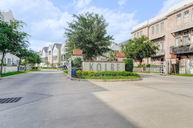 8648 Emnora Ln, Houston, TX 77080 - photo 32