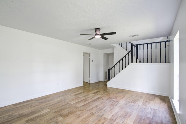 402 Tresvant Dr, Webster, TX 77598 - photo 8