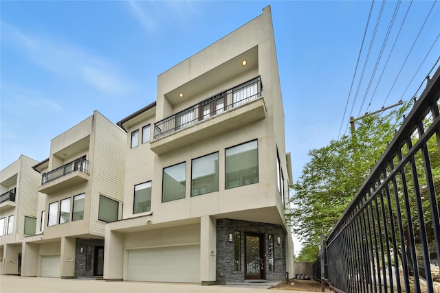 1611 Spring St Unit C, Houston, TX 77007 - photo 2