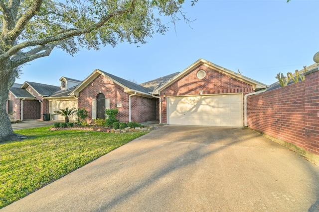 201 Live Oak Ln, Friendswood, TX 77546 - photo 3
