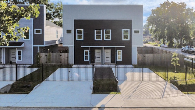 8204 Knox St 8202, Houston, TX 77088 - photo 1