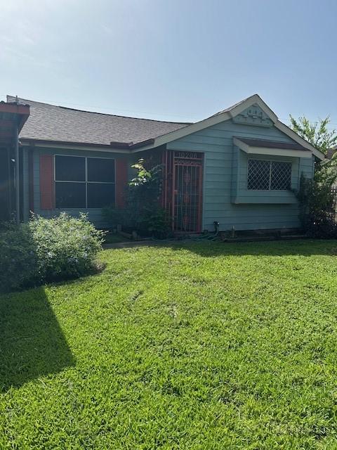10206 Cheeves Dr, Houston, TX 77016 - photo 1