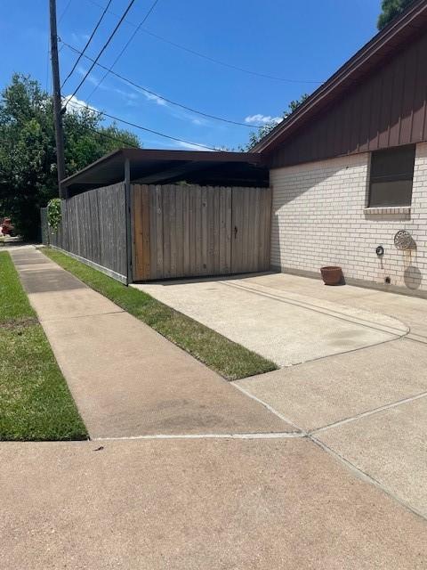 410 Reta Dr, Deer Park, TX 77536 - photo 27