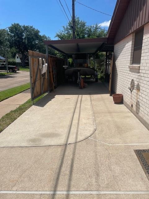 410 Reta Dr, Deer Park, TX 77536 - photo 29