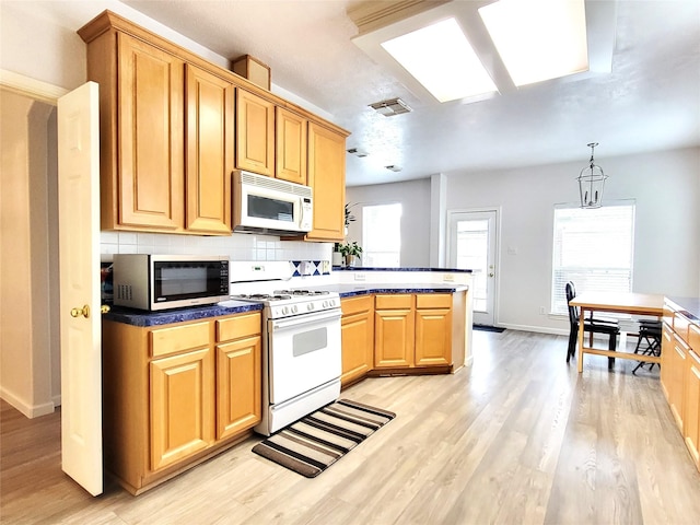 414 Lookout Ln, Dickinson, TX 77539 - photo 8