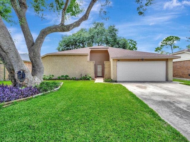 315 Knoll Forest Dr, League City, TX 77573 - photo 1