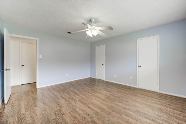 12207 Meadowdale Dr, Meadows Place, TX 77477 - photo 16