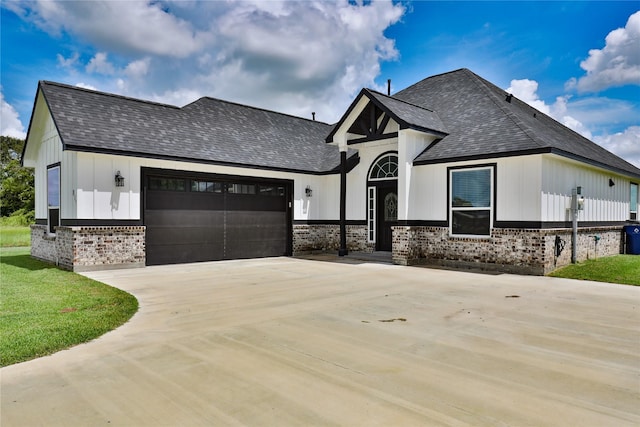 819 Buffalo Trl, Angleton, TX 77515 - photo 3