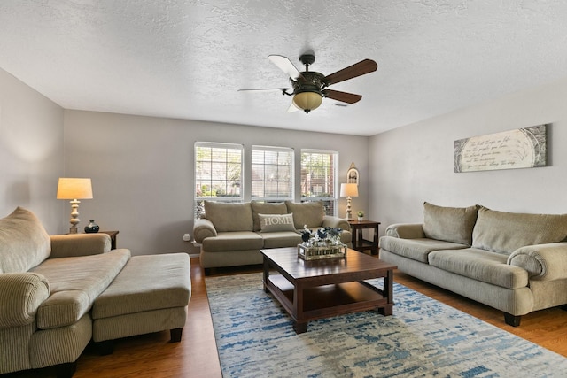7827 Leaf Point Ct, Houston, TX 77095 - photo 12