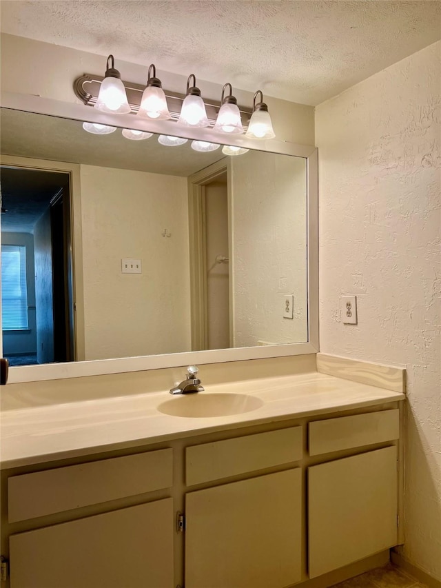1810 N Red Cedar Cir, The Woodlands, TX 77380 - photo 16