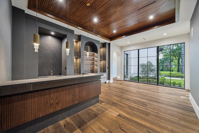 813 W Friar Tuck Ln, Houston, TX 77024 - photo 18