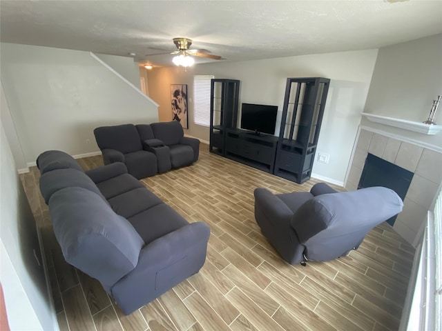 11950 Rolling Stream Dr, Tomball, TX 77375 - photo 4