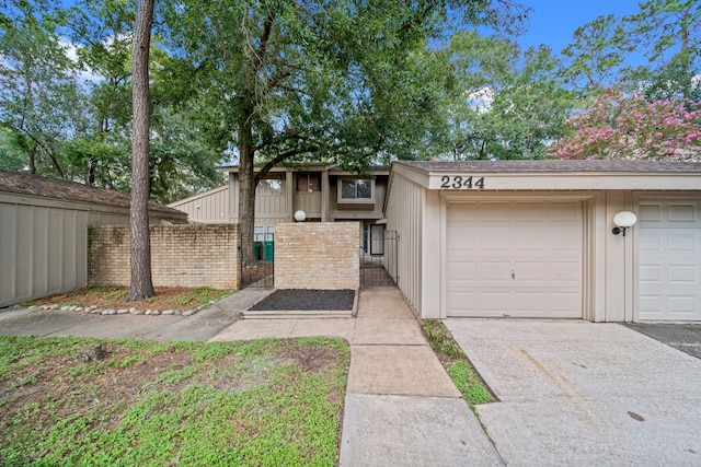 2344 W Settlers Way, The Woodlands, TX 77380 - photo 1