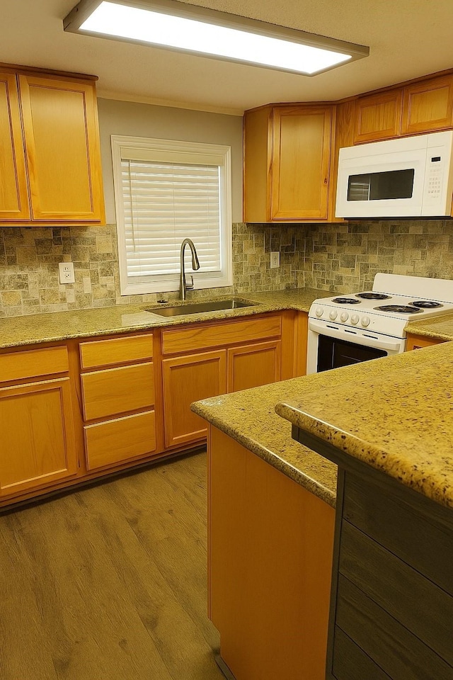 219 Leeward Way, Freeport, TX 77541 - photo 4