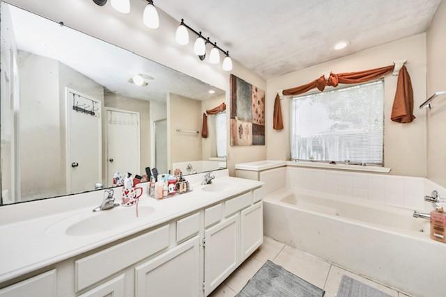 8210 Alabaster Dr, Houston, TX 77083 - photo 9