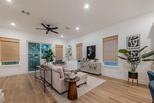 928 Mansfield St, Houston, TX 77091 - photo 13