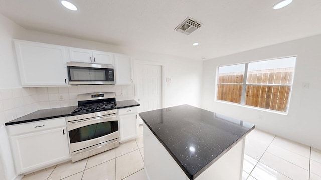 6327 Foxhunter Rd, Houston, TX 77049 - photo 14