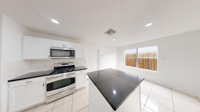 6327 Foxhunter Rd, Houston, TX 77049 - photo 16