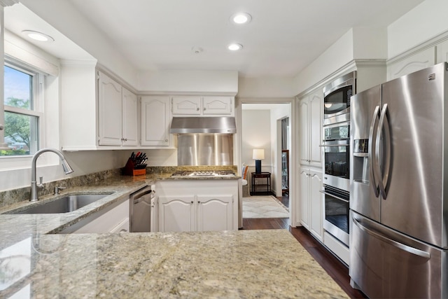 8019 Skyline Dr, Houston, TX 77063 - photo 9