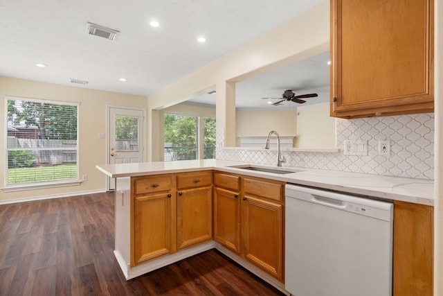27 N Queenscliff Cir, The Woodlands, TX 77382 - photo 9
