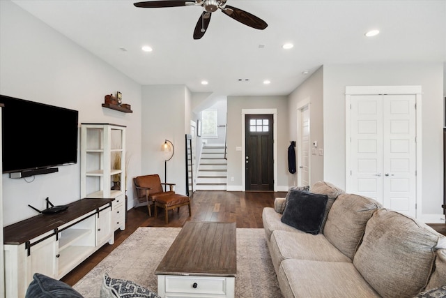 422 Yale Oaks Ln, Houston, TX 77091 - photo 9