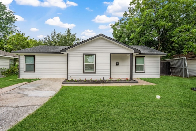 901 S 7th St, Baytown, TX 77520 - photo 2