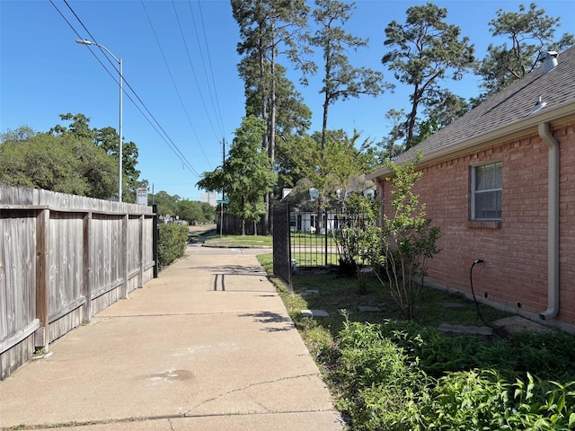 12231 Beauregard Dr, Houston, TX 77024 - photo 17