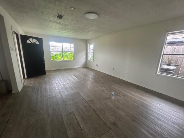 3810 Lehall St, Houston, TX 77021 - photo 7