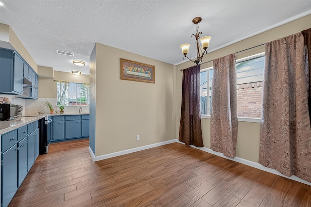 2719 Flintrock Cir, Houston, TX 77067 - photo 6