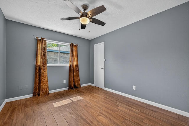 2719 Flintrock Cir, Houston, TX 77067 - photo 16