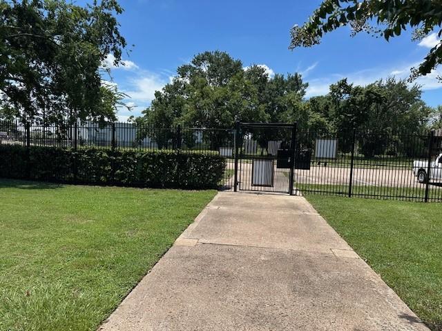 5662 Birchmont Dr Unit A, Houston, TX 77091 - photo 18