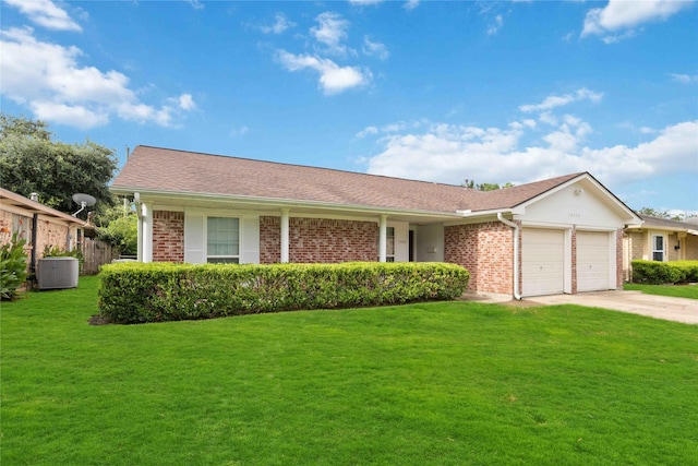 15339 E Hutchinson Cir, Houston, TX 77071 - photo 2