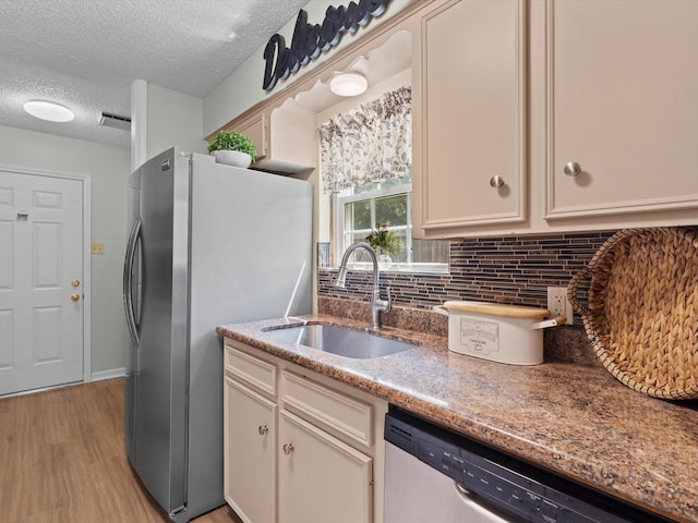 887 Silverpines Rd, Houston, TX 77062 - photo 8
