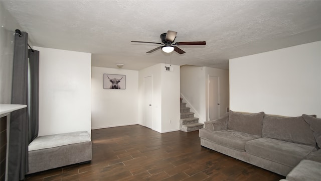 10662 Bexley Dr, Houston, TX 77099 - photo 3