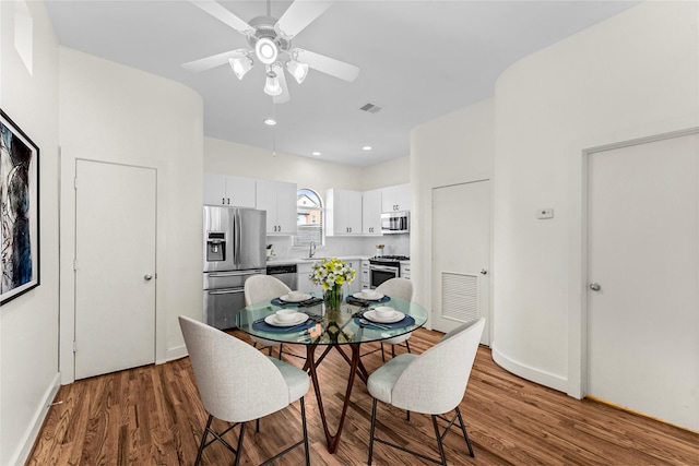 8666 Meadowcroft Dr, Houston, TX 77063 - photo 9