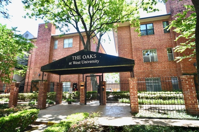 4041 Law St Unit 603, Houston, TX 77005 - photo 1