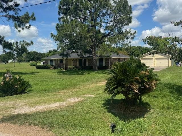 13416 V L King, Kendleton, TX 77451 - photo 3