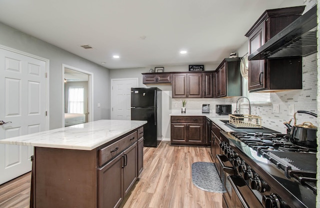 2722 Vega St, Houston, TX 77088 - photo 23