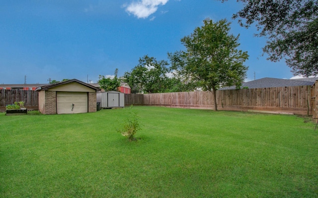 2722 Vega St, Houston, TX 77088 - photo 36