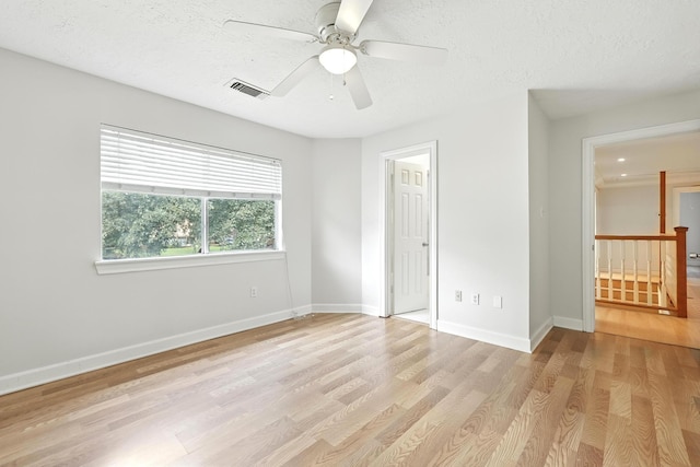 17811 Running Brook Ln, Spring, TX 77379 - photo 36