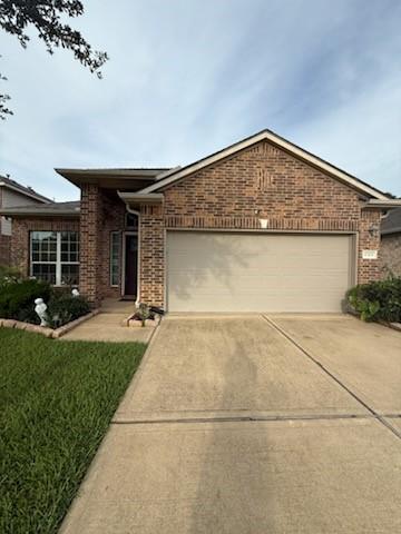 8315 Quest Ct, Rosharon, TX 77583 - photo 1