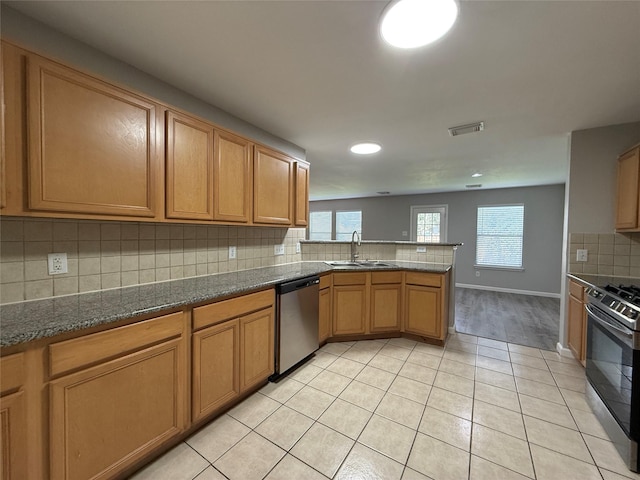 4411 Twisting Rose Dr, Spring, TX 77373 - photo 7