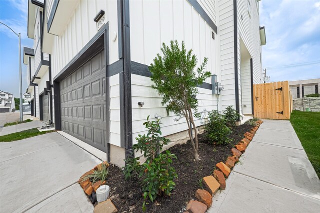 8929 Grovner Pl, Houston, TX 77055 - photo 5