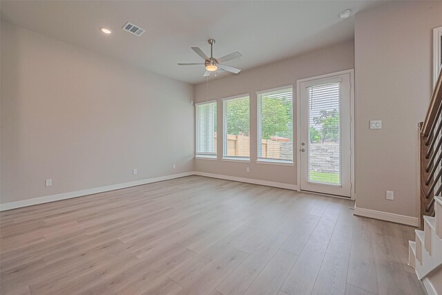 8929 Grovner Pl, Houston, TX 77055 - photo 8