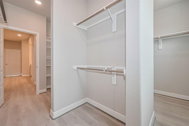 8929 Grovner Pl, Houston, TX 77055 - photo 33