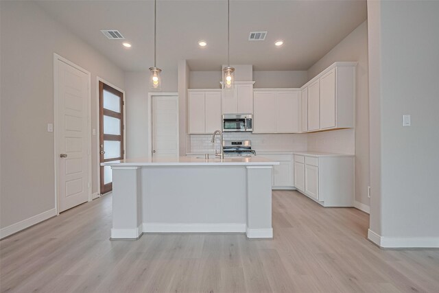 8929 Grovner Pl, Houston, TX 77055 - photo 12